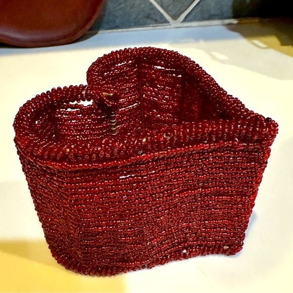 VTG DARK RED BEADED HEART CANDLE HOLDER STURDY METAL ROSE GOLD WIRE FRAME 4.5” - Picture 5 of 11